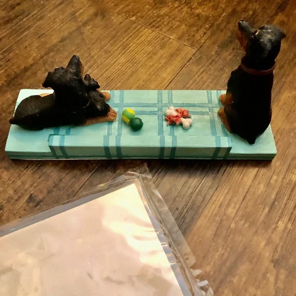 NEW Rottweiler Mom Dad & Puppy Dog Breed Resin/Ceramic Photo Frame Gift Boxed - Picture 8 of 11